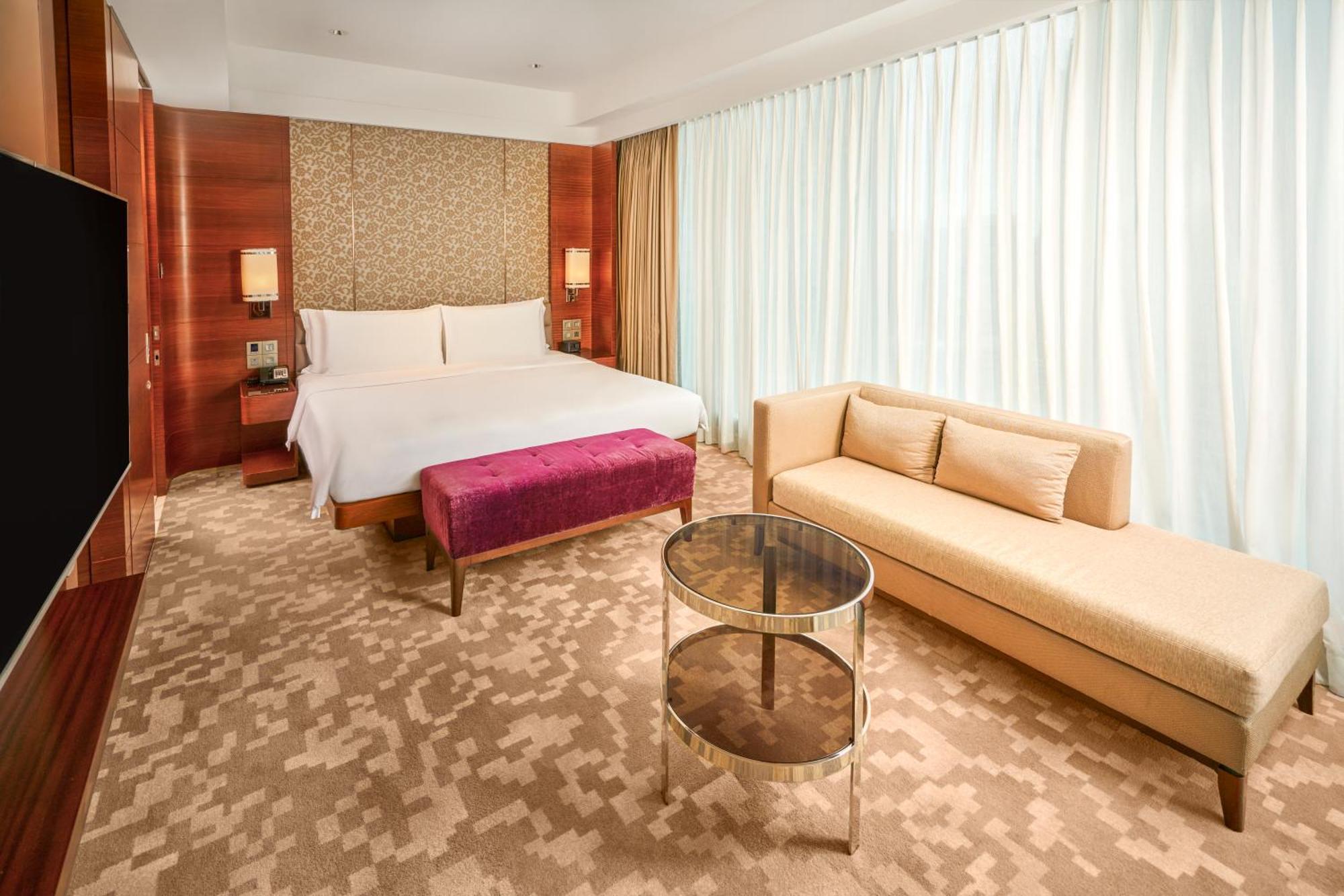 Crowne Plaza By Ihg 5* Macau