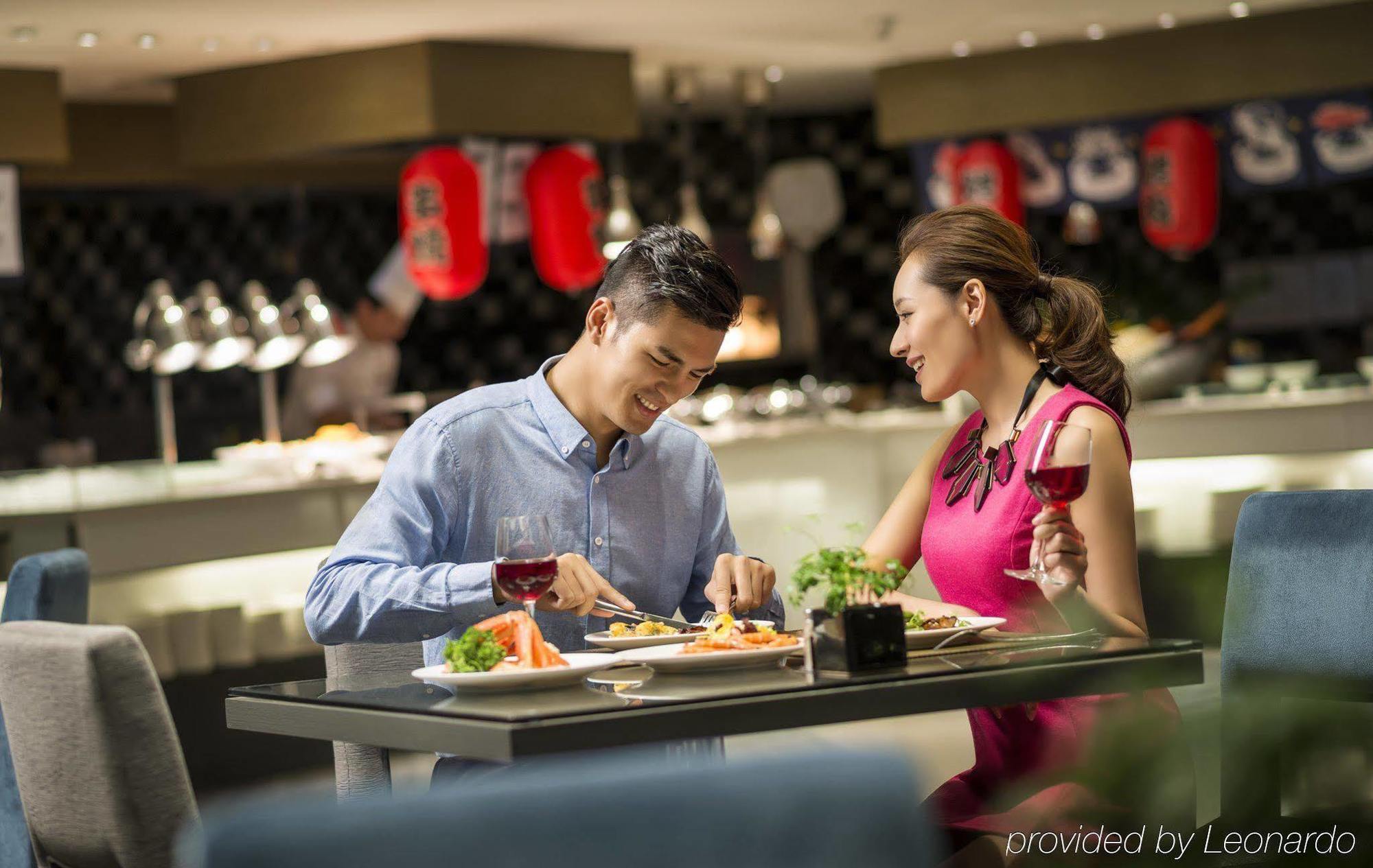 Crowne Plaza By Ihg 5*